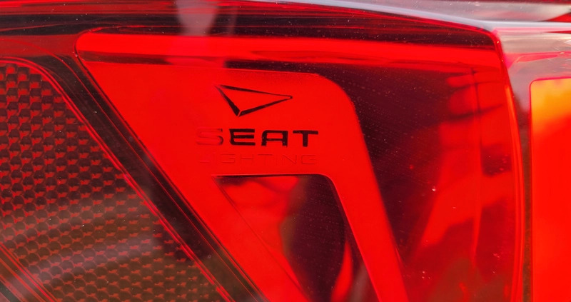 Seat Ateca cena 84000 przebieg: 155000, rok produkcji 2016 z Brodnica małe 211